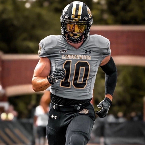 Meet your Posher, Pamela - Picture 12 of 16